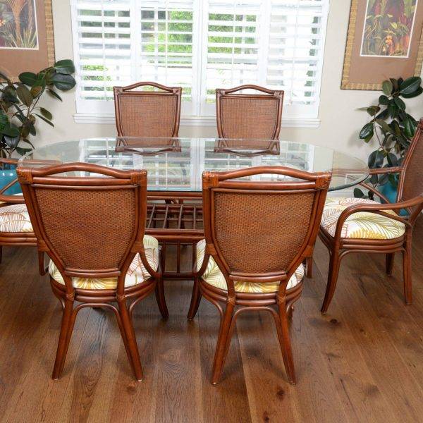 serengeti oval dining set