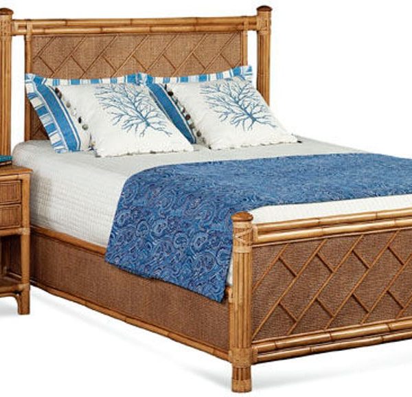 Summer Retreat Chippendale Wicker/Rattan King Complete Bed 818-226 by Braxton-Culler