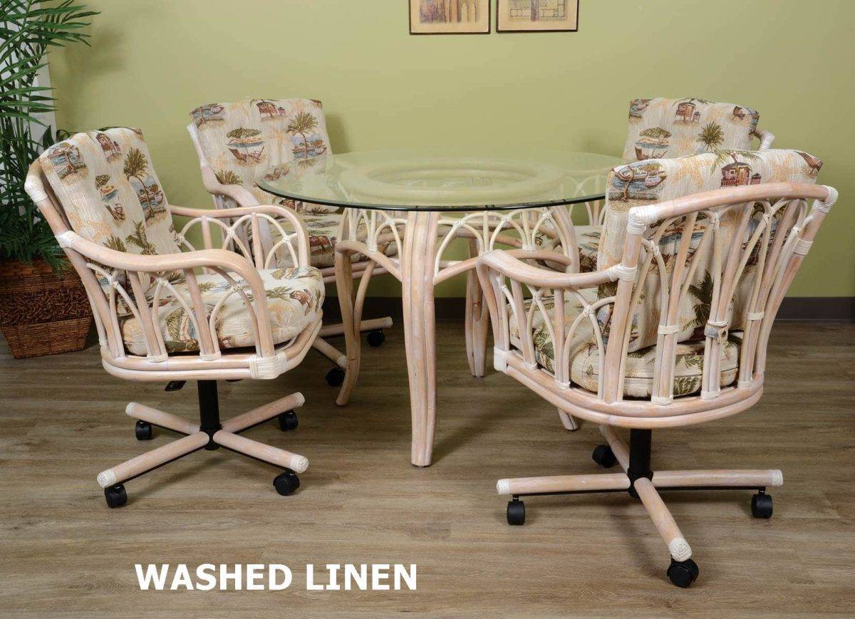 Cuba dining set in washed linen stain