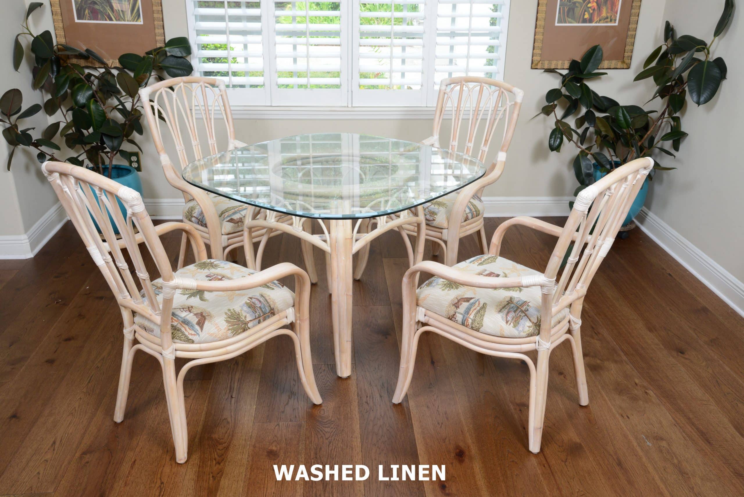 Cuba dining arm set in washed linen