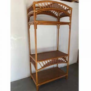 Showroom Classic Rattan Etagere