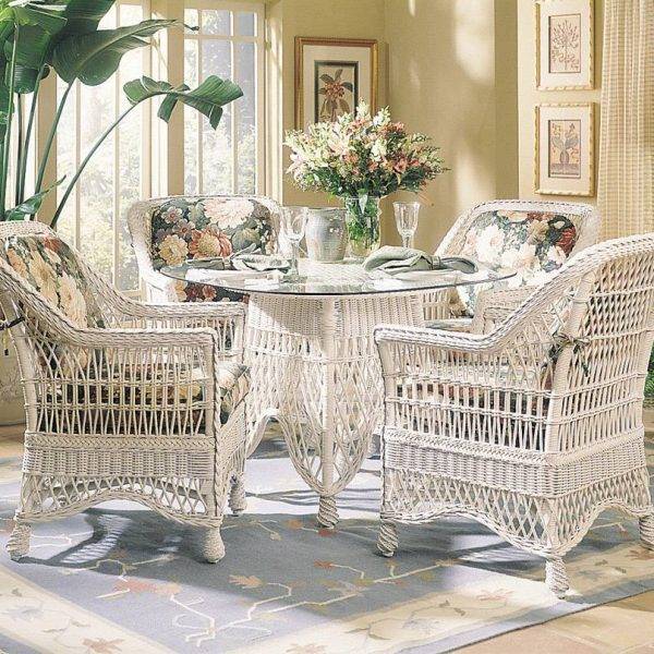 naples round dining set