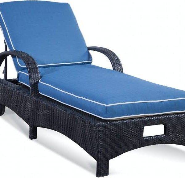 Brighton Pointe Outdoor Chaise Lounge by Braxton Culler Model 435-092