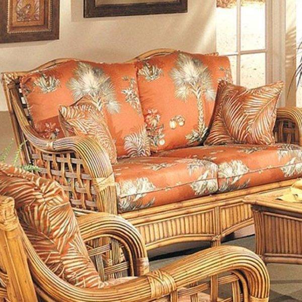 belize loveseat