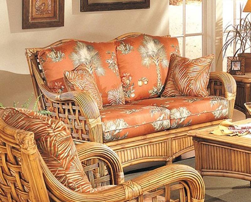 belize loveseat