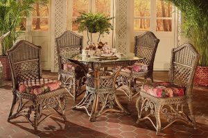 gazebo dining set