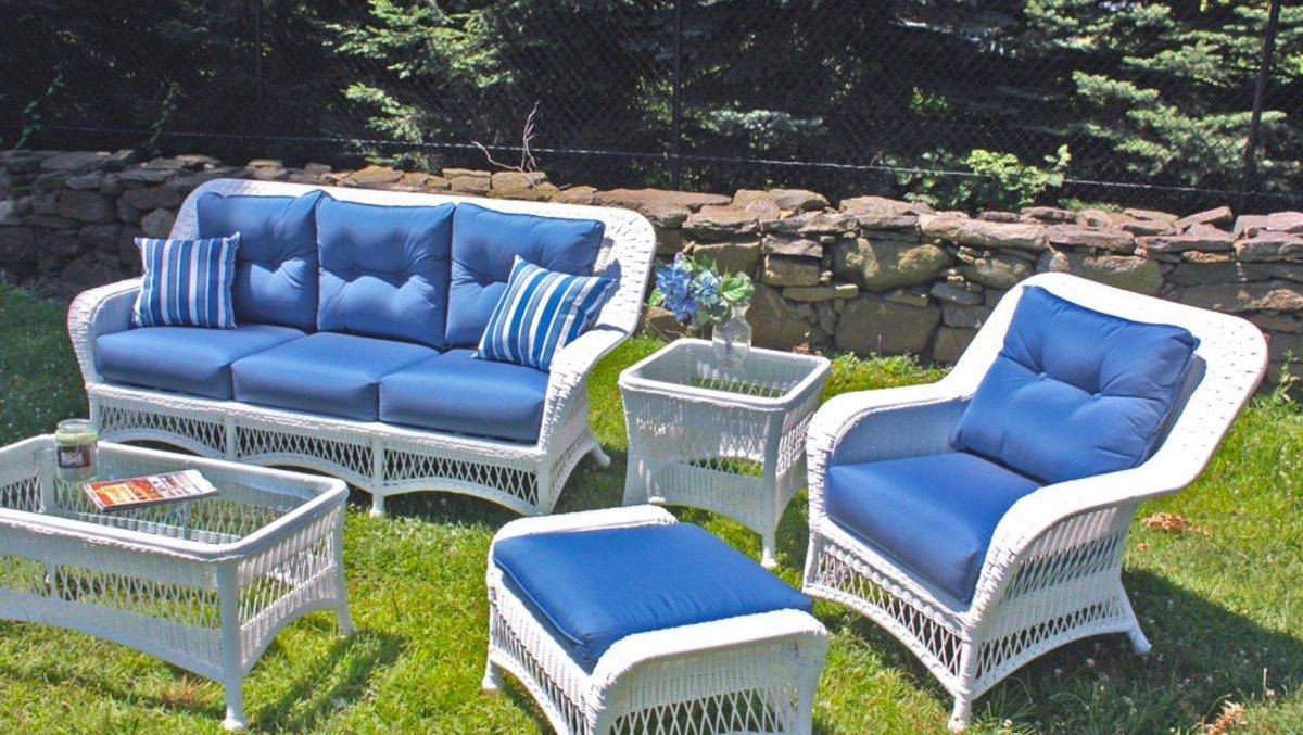 Augusta White Outdoor Wicker Set