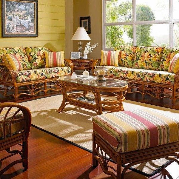 Palm Harbor living room set