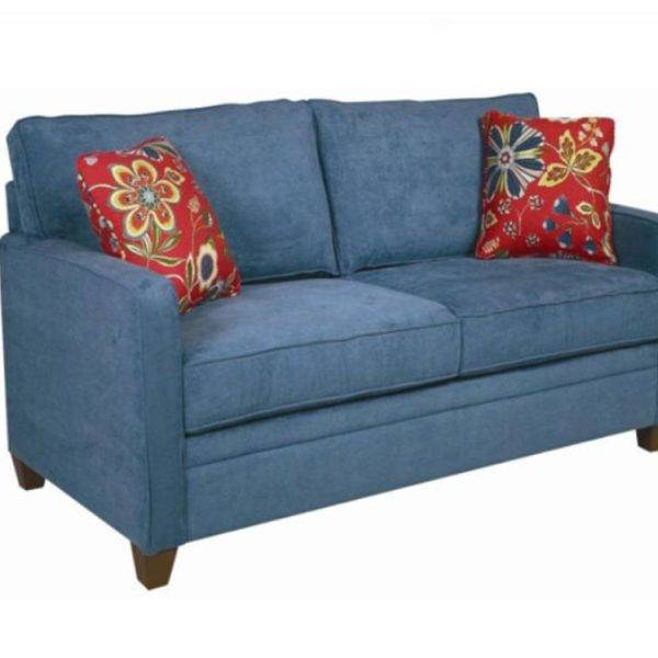 Manhattan loveseat