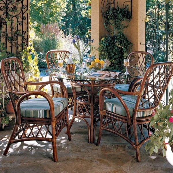 antigua dining set with arm chairs