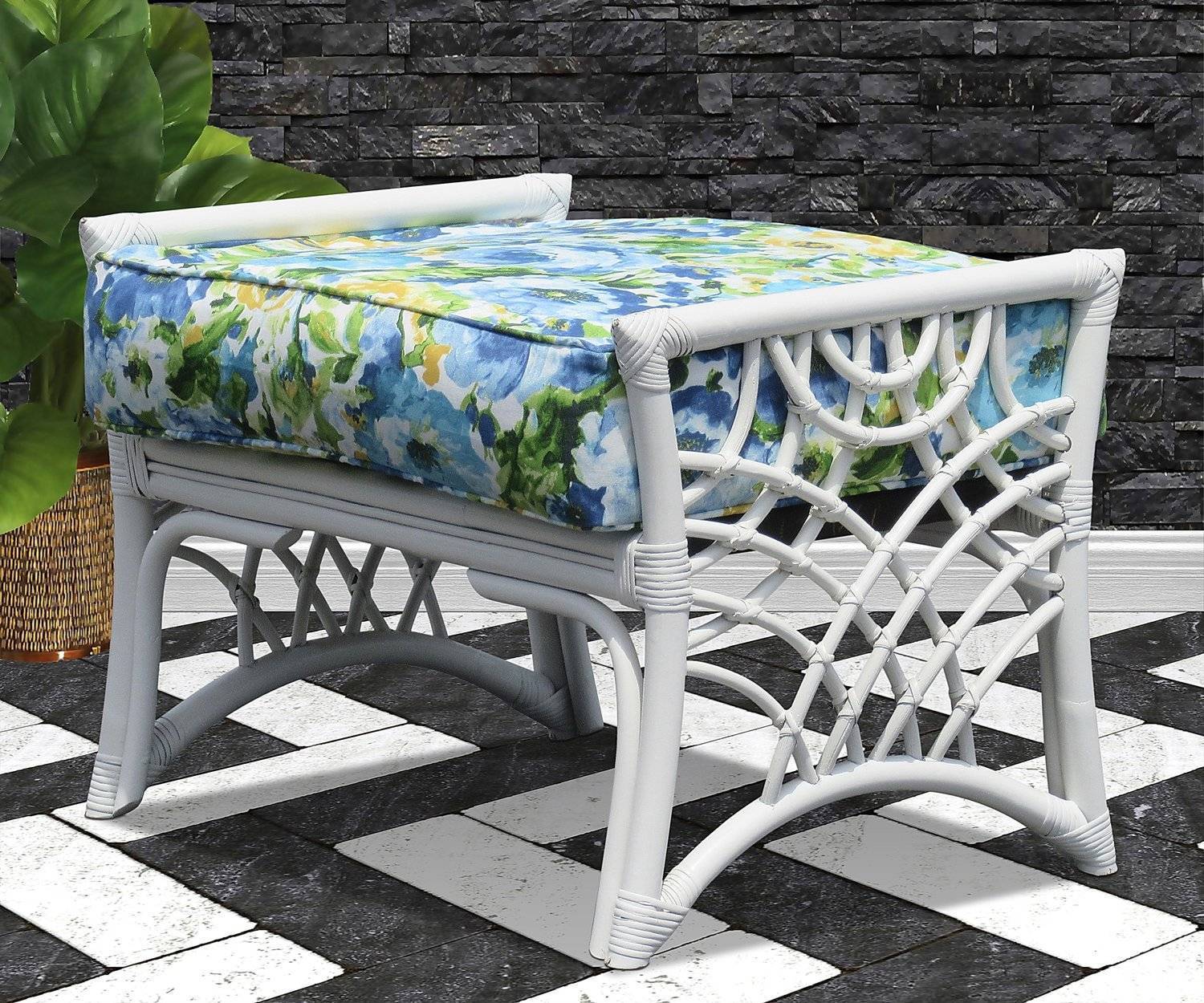 BALI WHITE OTTOMAN