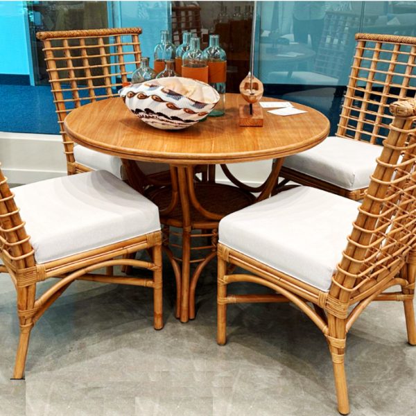 mackinac dining set 320 by capris furniture