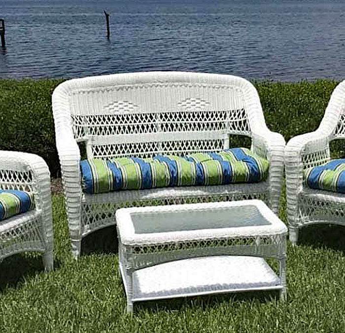 Lakeside Outdoor Loveseat and Coffee Table Set