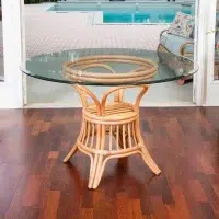 universal dining table