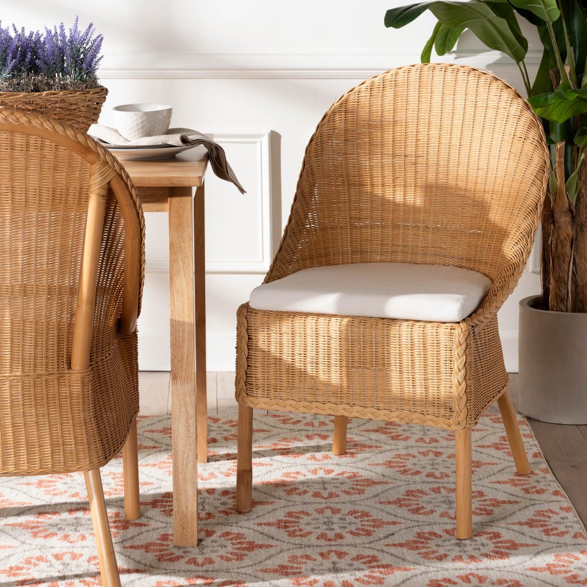 caroline dining chair